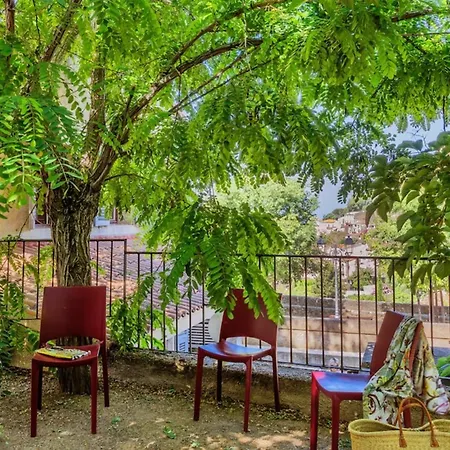 בית נופש Maison Saligastri *